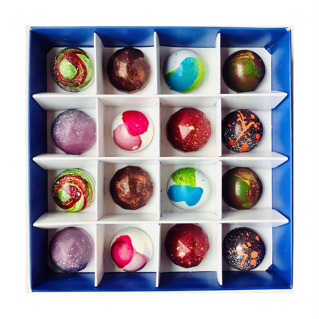 Christmas Selection - Box of 16 chocolates